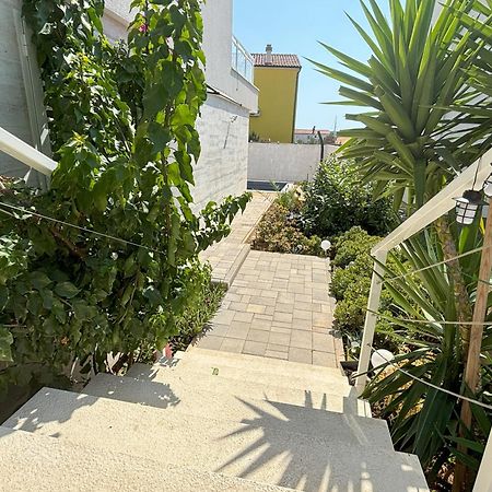 Vila Regina Apartment Rex With Swimming Pool Jezera Εξωτερικό φωτογραφία