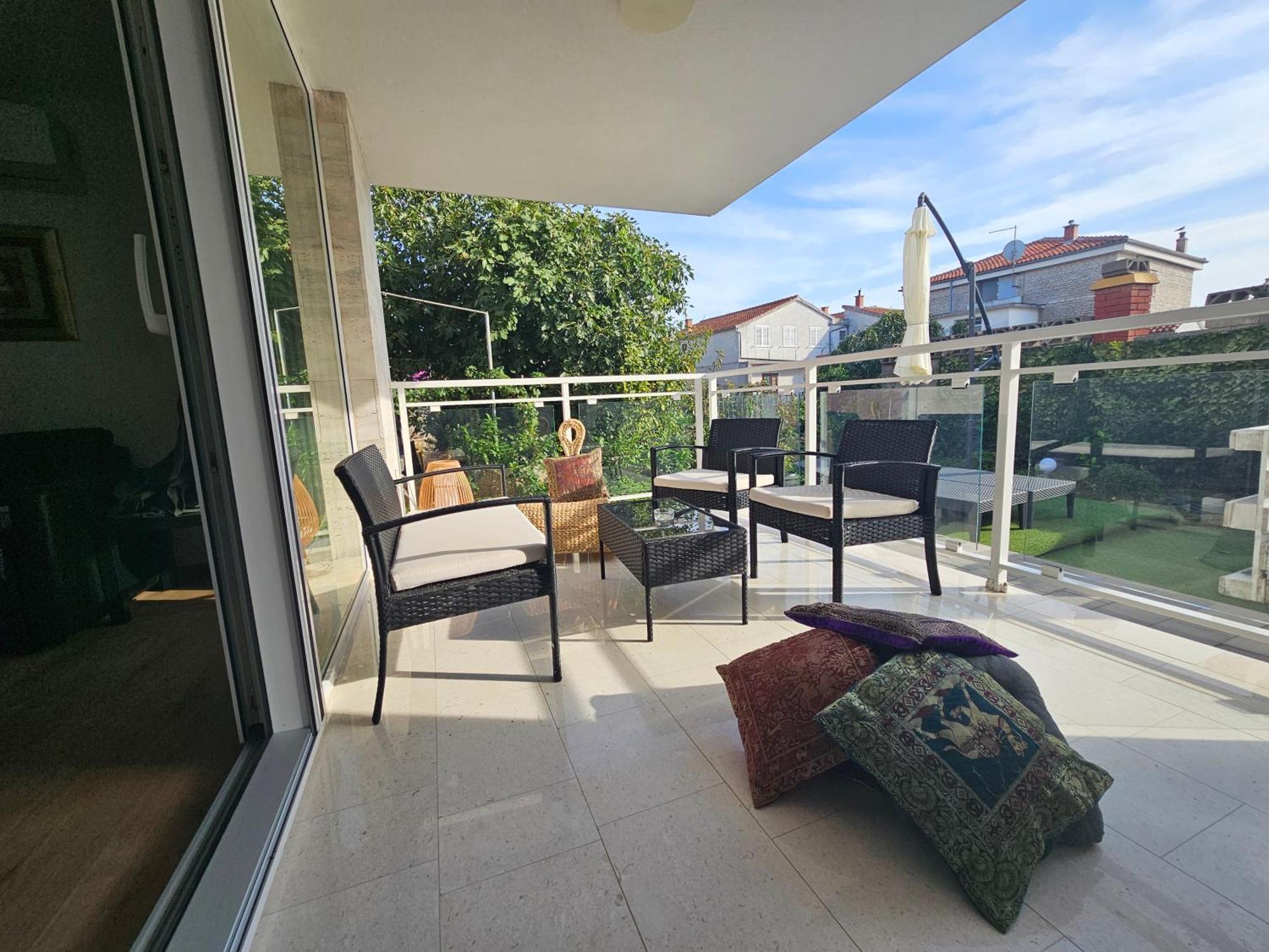 Vila Regina Apartment Rex With Swimming Pool Jezera Εξωτερικό φωτογραφία