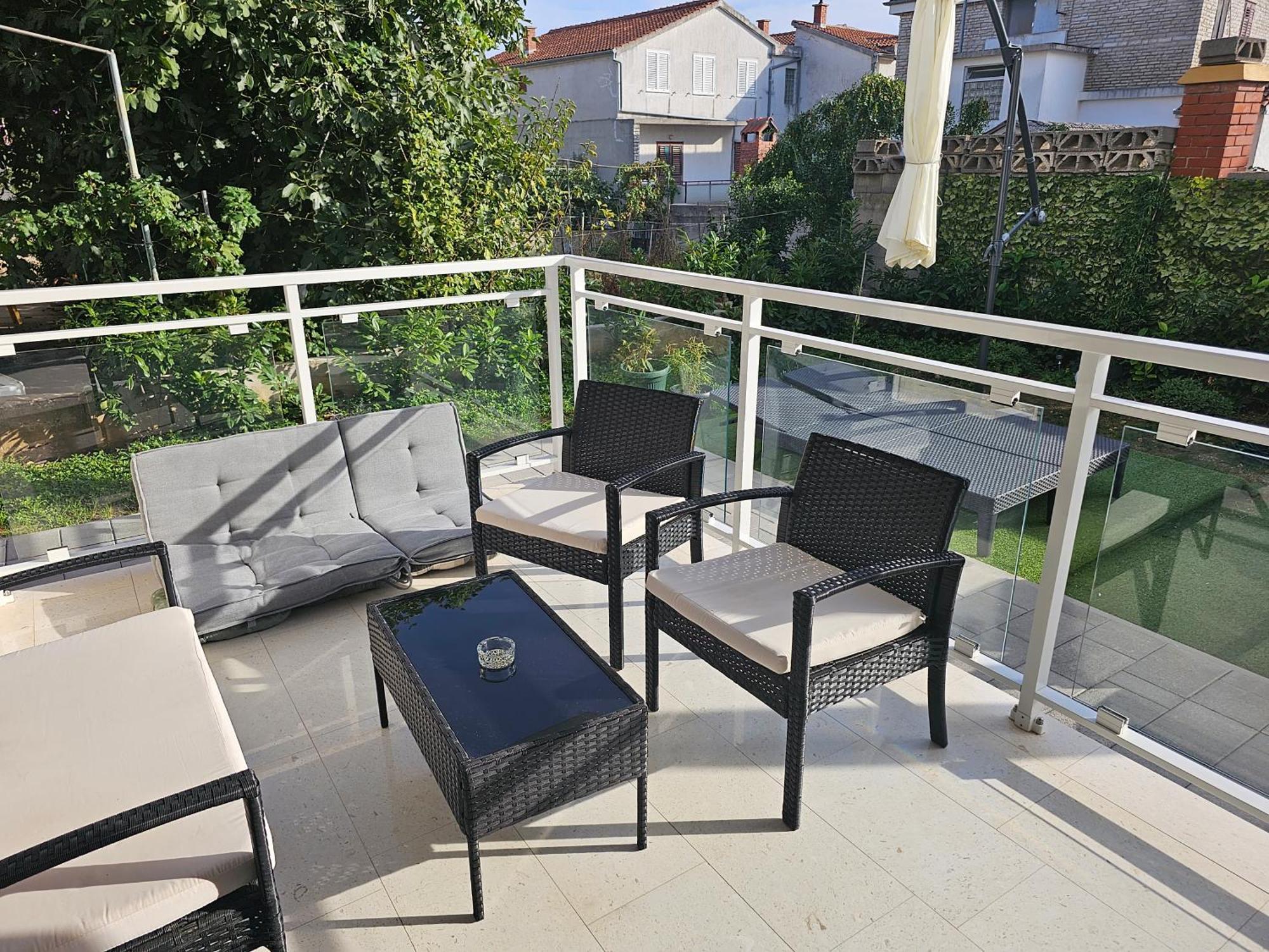 Vila Regina Apartment Rex With Swimming Pool Jezera Εξωτερικό φωτογραφία